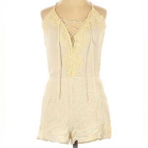 Kendall & Kylie NWT lace trim romper with lace up front